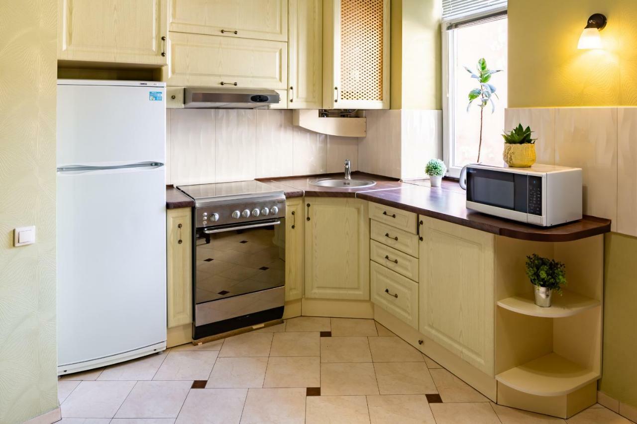 Alfa Apartments Kniazia Romana 11 Lviv Luaran gambar