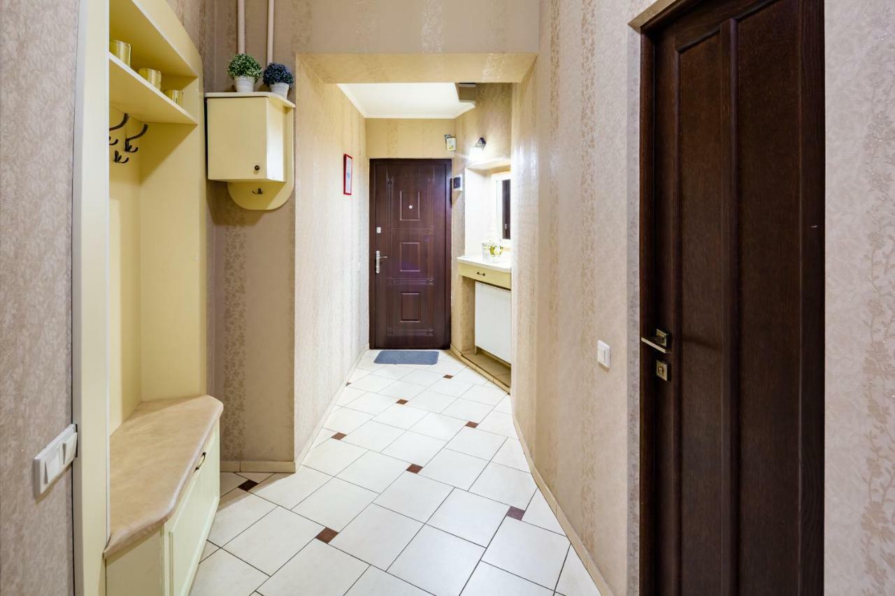 Alfa Apartments Kniazia Romana 11 Lviv Luaran gambar