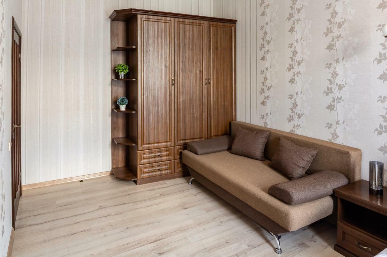 Alfa Apartments Kniazia Romana 11 Lviv Luaran gambar